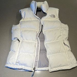 The North Face white *puffer vest* - women’s small